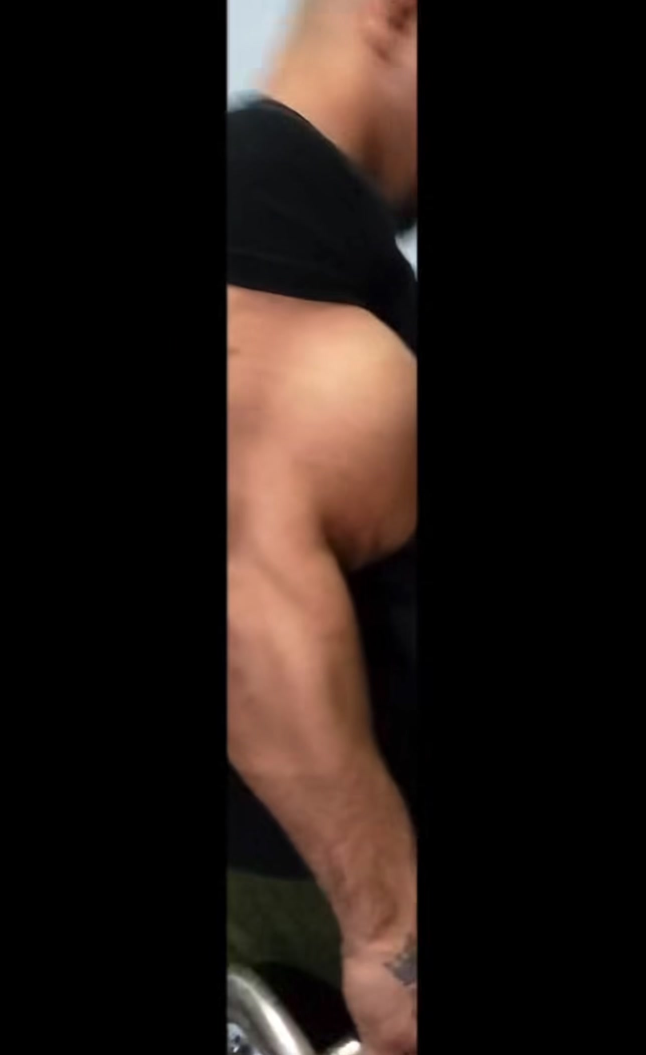 @Oily Titties 💉🛢️💪