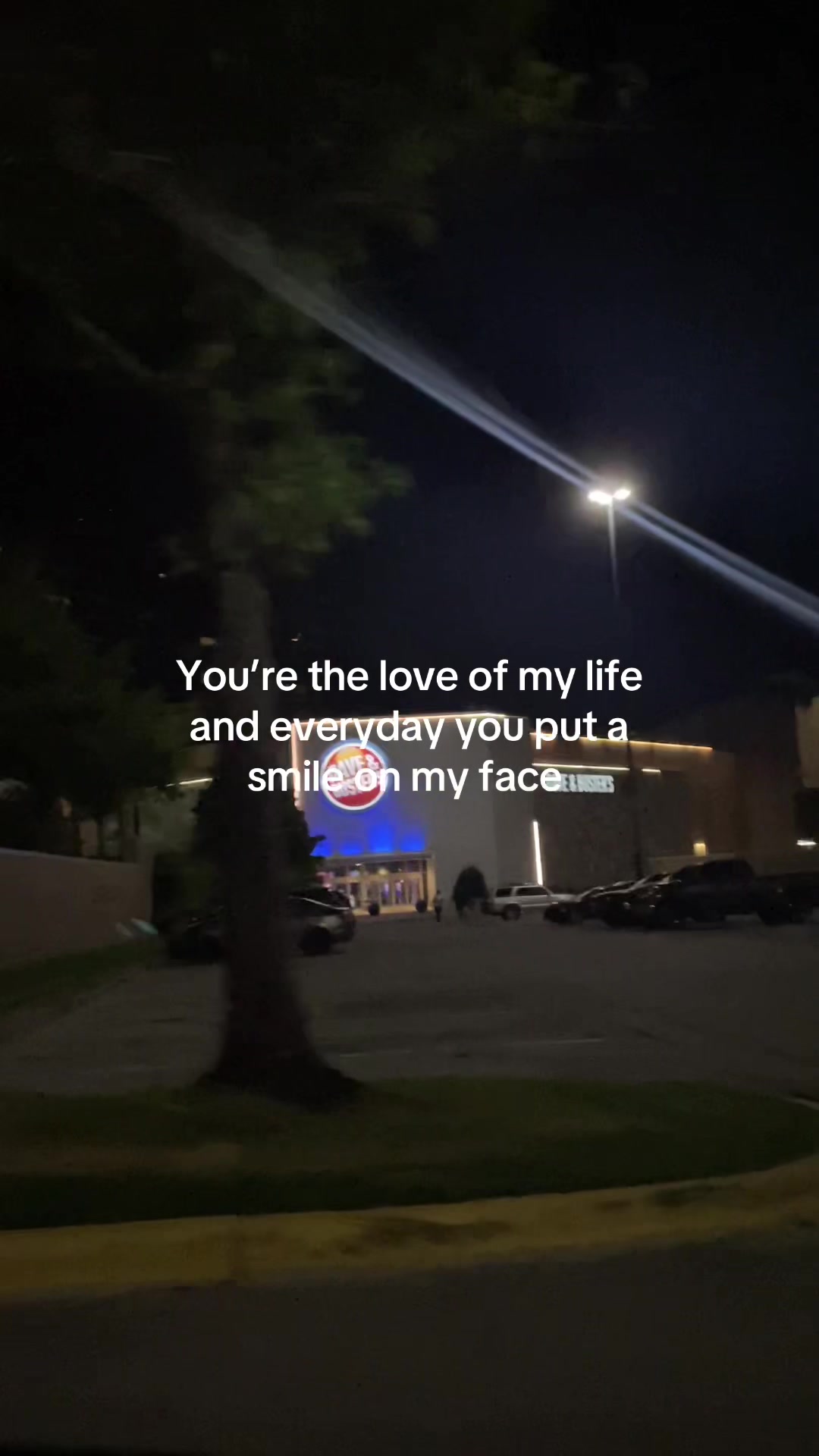 @𝓥𝓮𝓻𝓾𝓼 𝓐𝓶𝓸𝓻