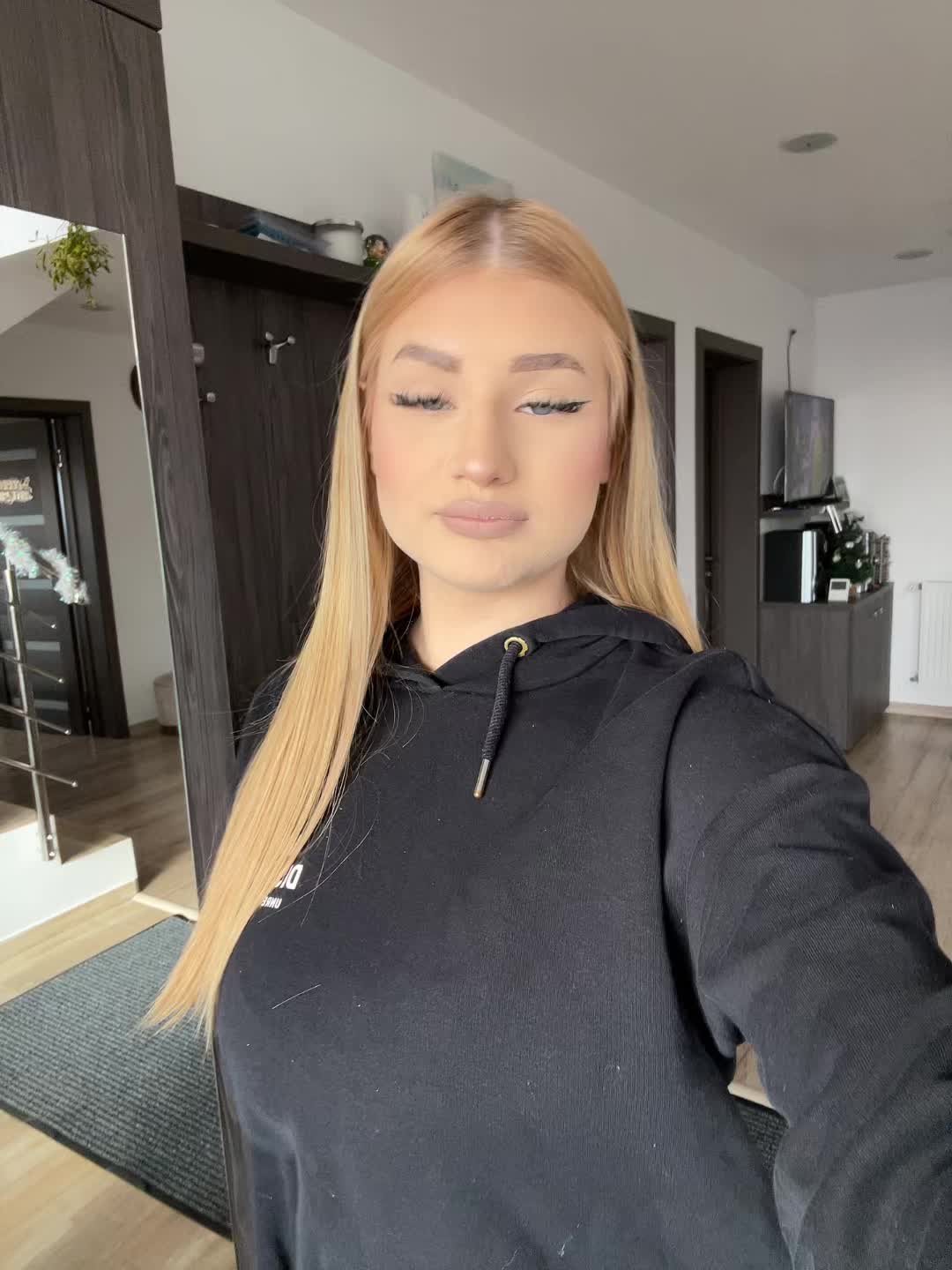 @deeabeingdeea