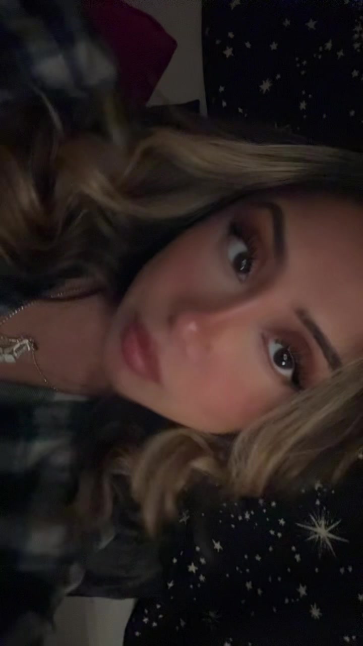 @valeriemeza