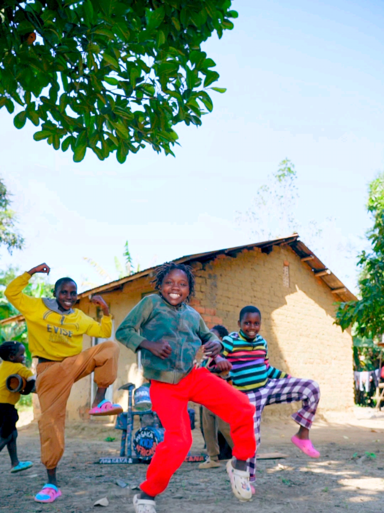 @Masaka Kids Africana