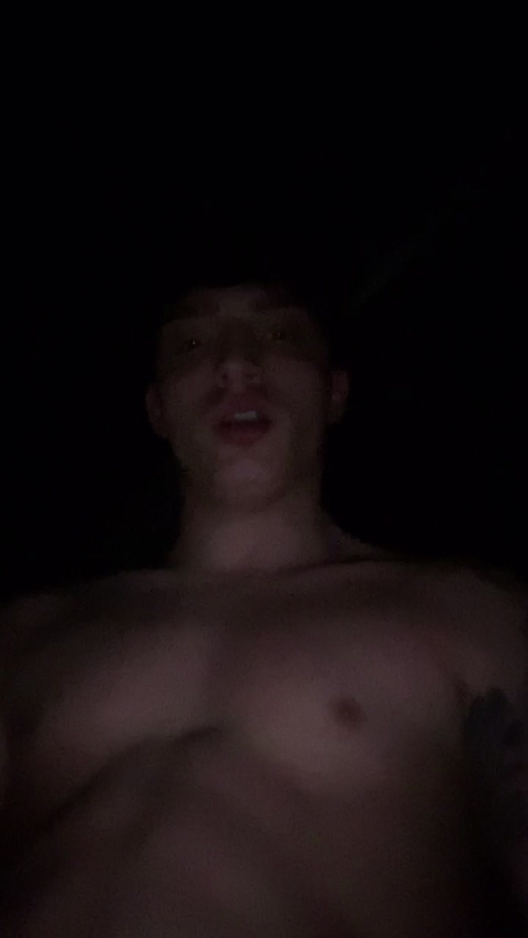 @V🧊