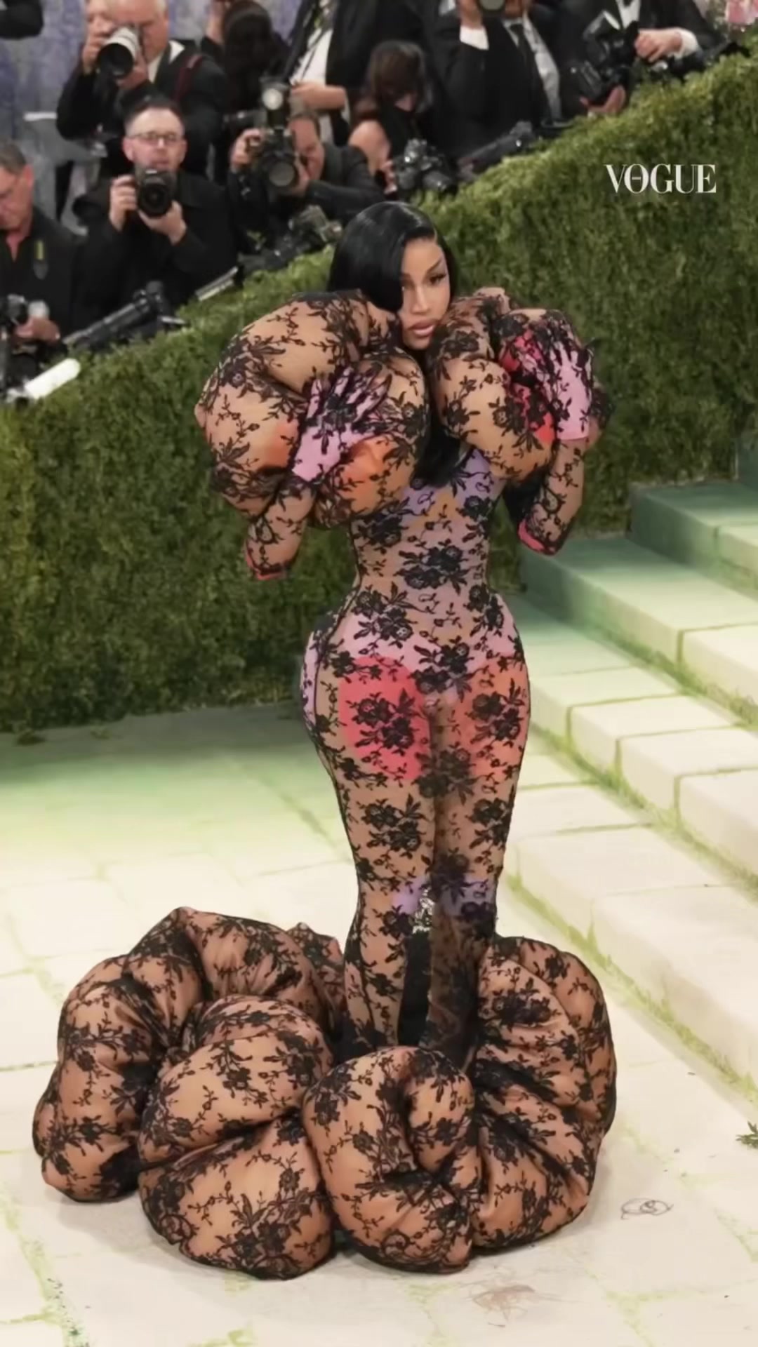 @strangersavenueent