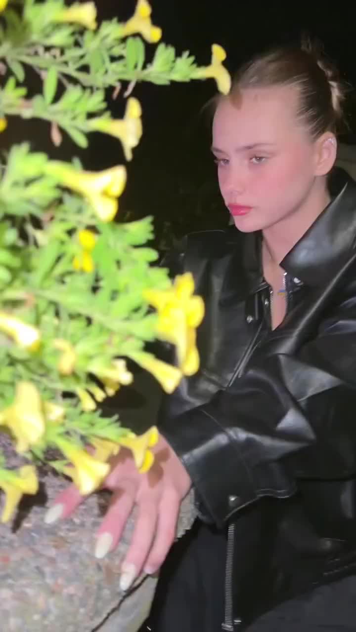 @Valeria Nehurenko