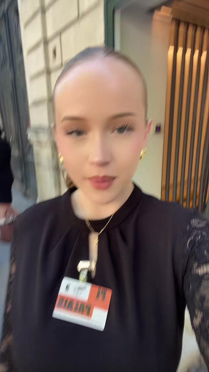 @𝐌𝐚𝐞́𝐥𝐢𝐞 ★