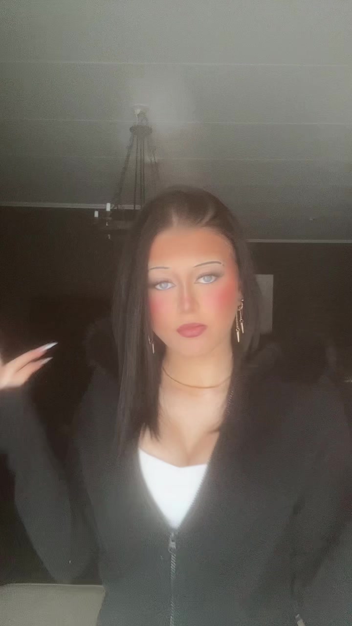 @Elin🥂😶&zwj;🌫️