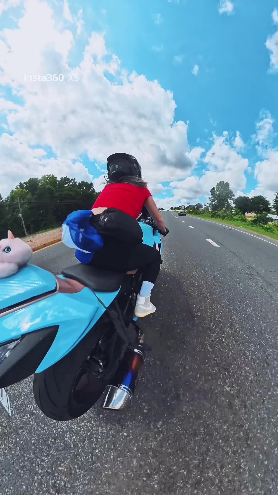 @T 🏍️ F F A N Y