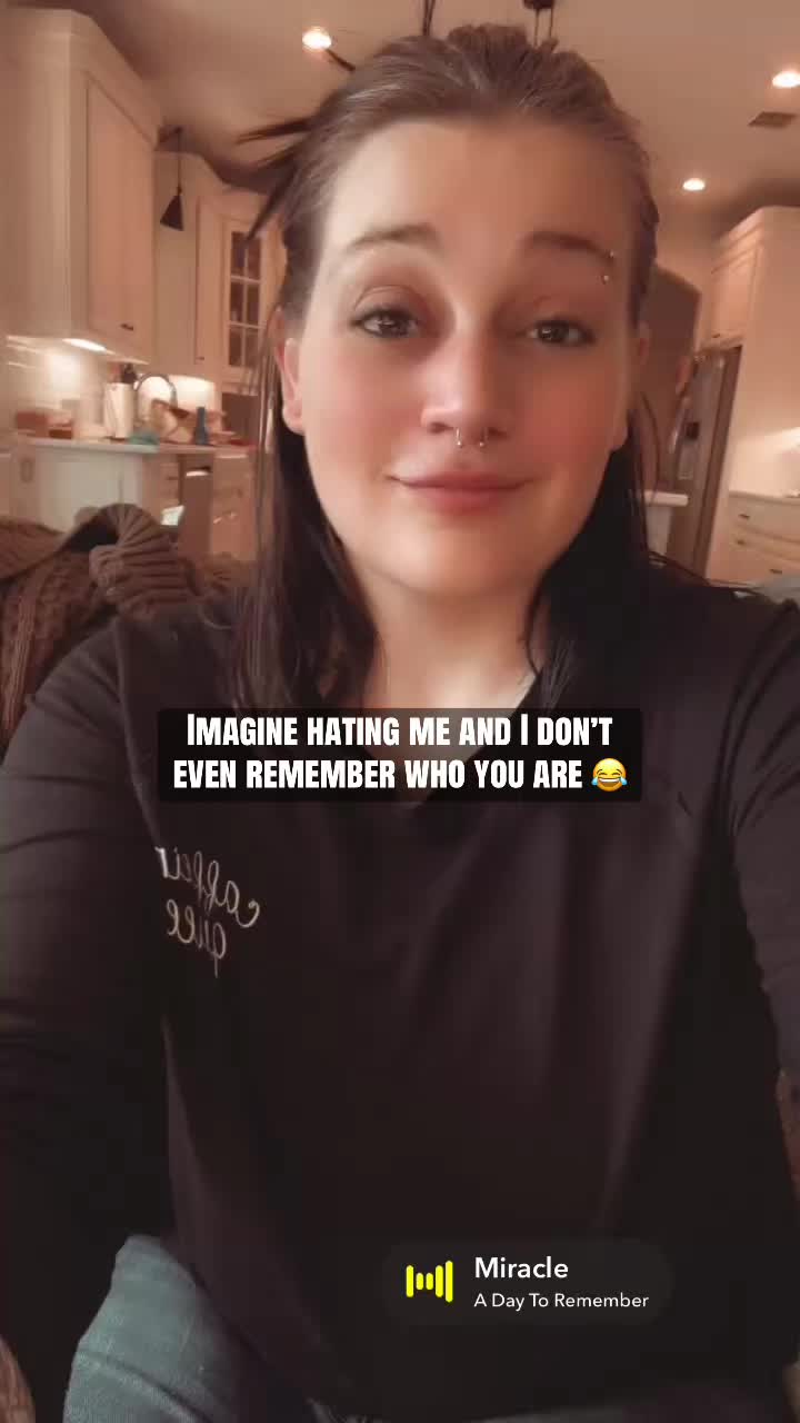 @Adoseofsarahtonin