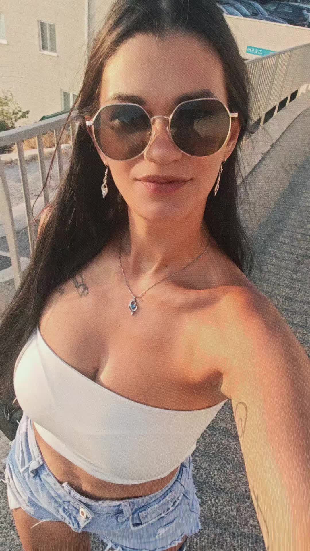 @Maleno Moje