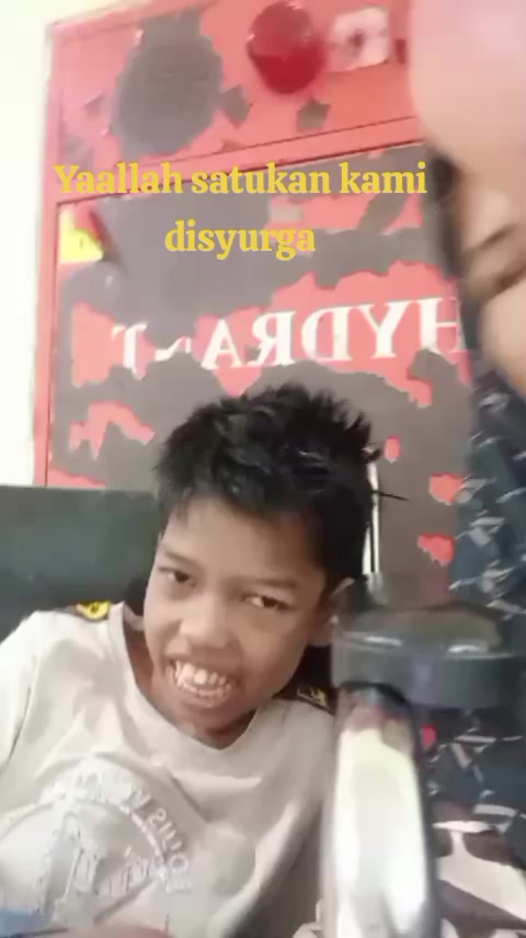 @AZIRA BERKAH