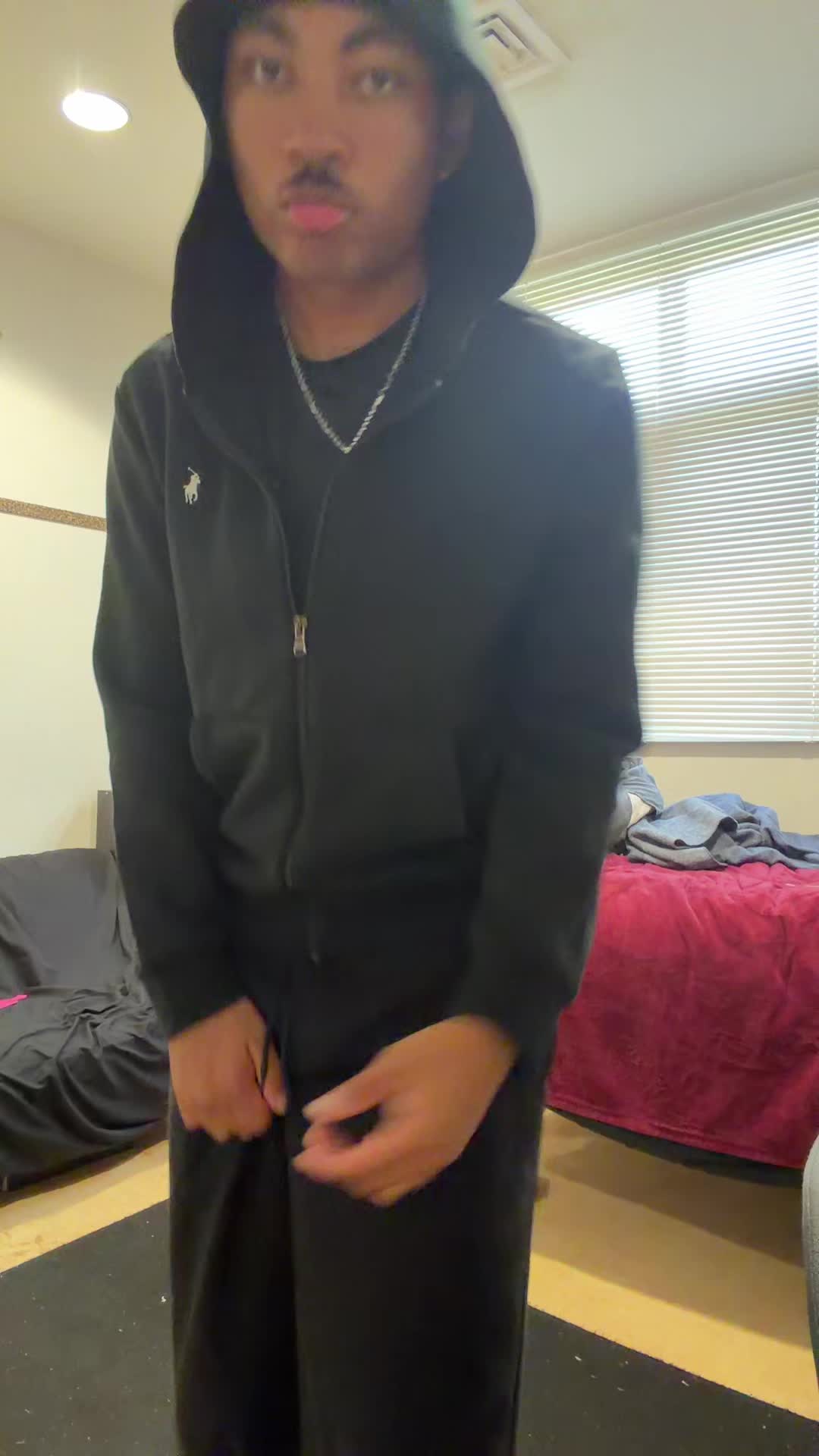 @Jayden🕷️