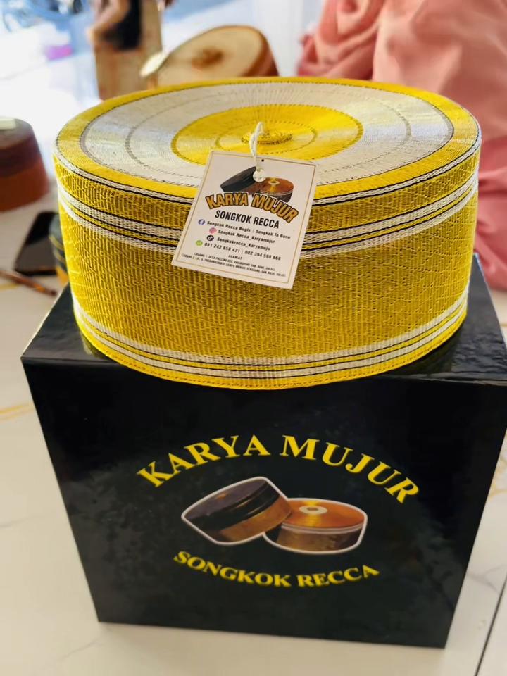 @Karya Mujur Songkok Recca
