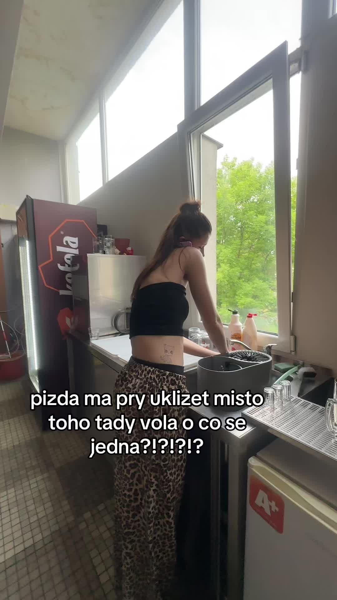 @$imona Tvardek