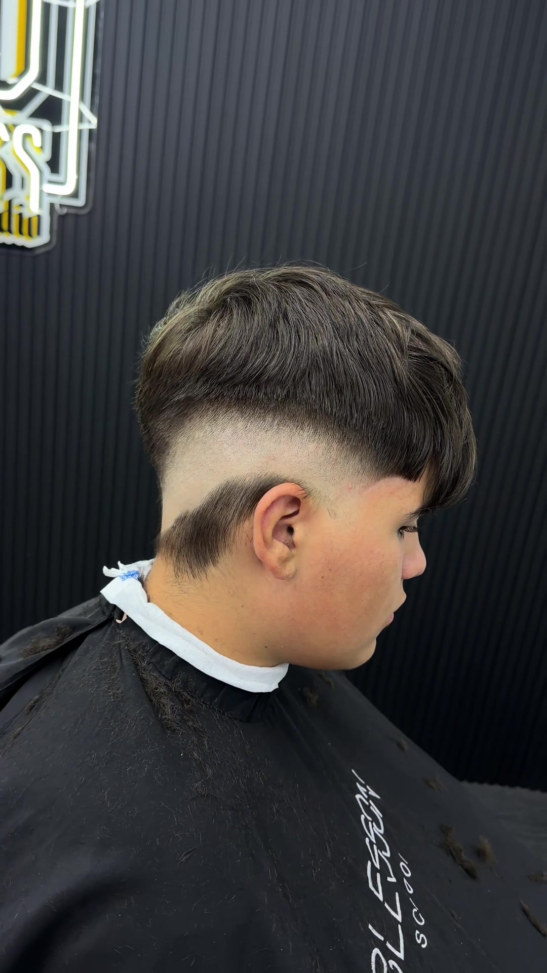 @robledobarber_