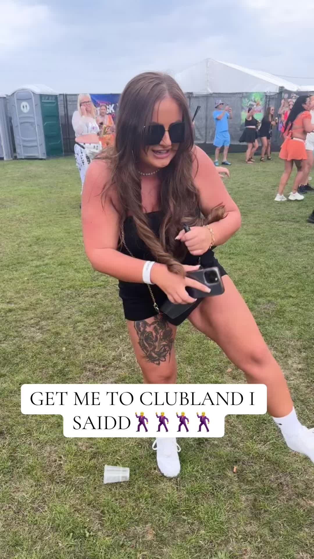 @courtneywhitexx