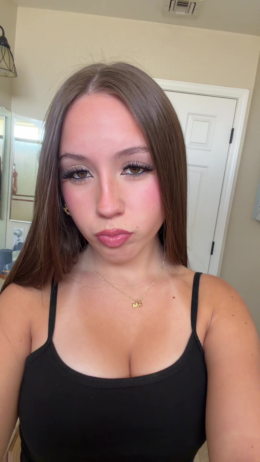 @…