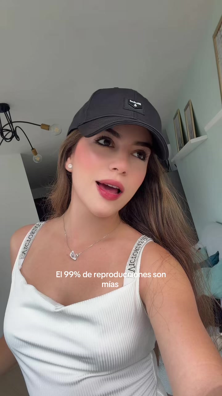 @Daniela Villarreal🦁🏆