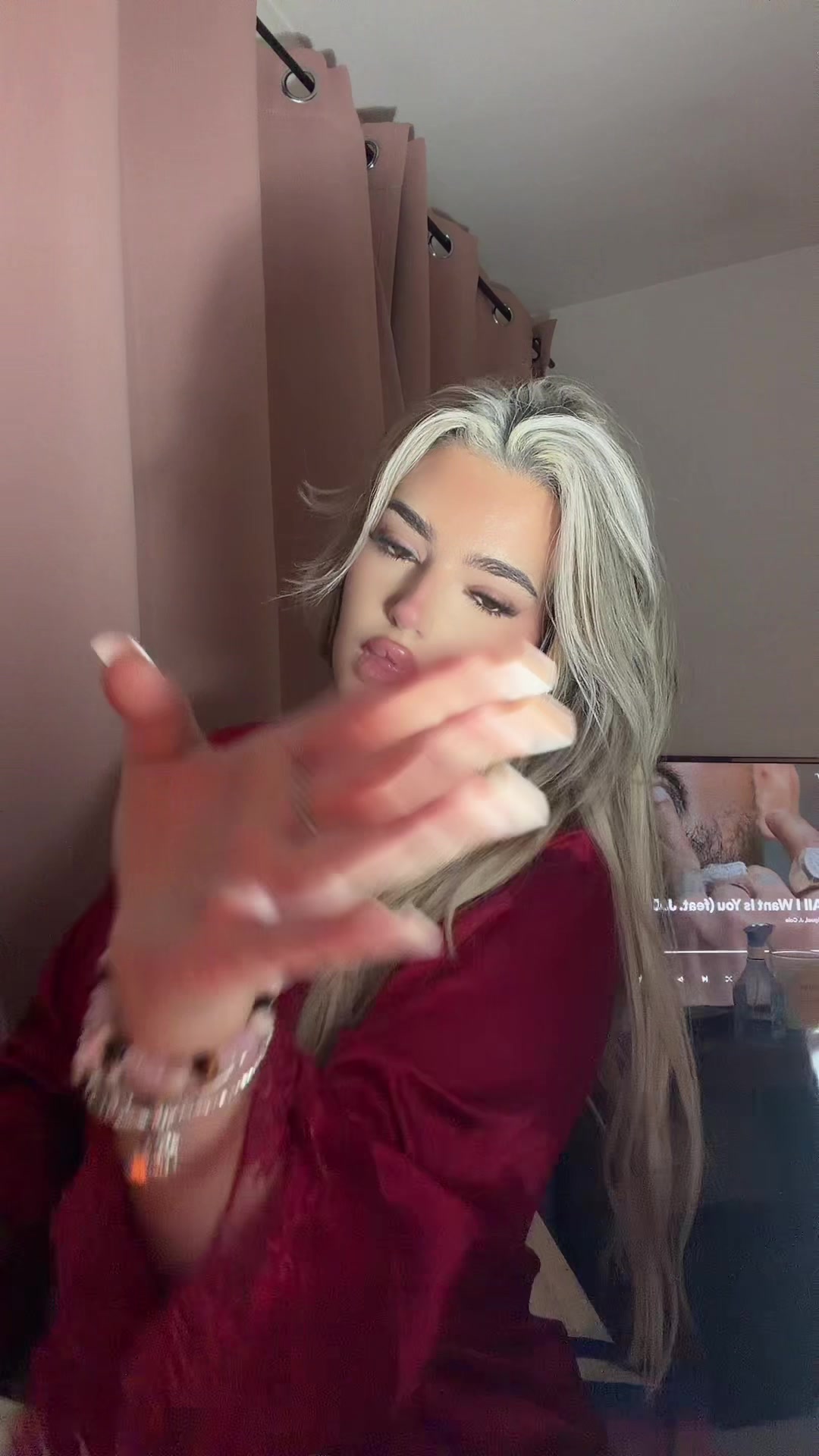 @maisyspam32