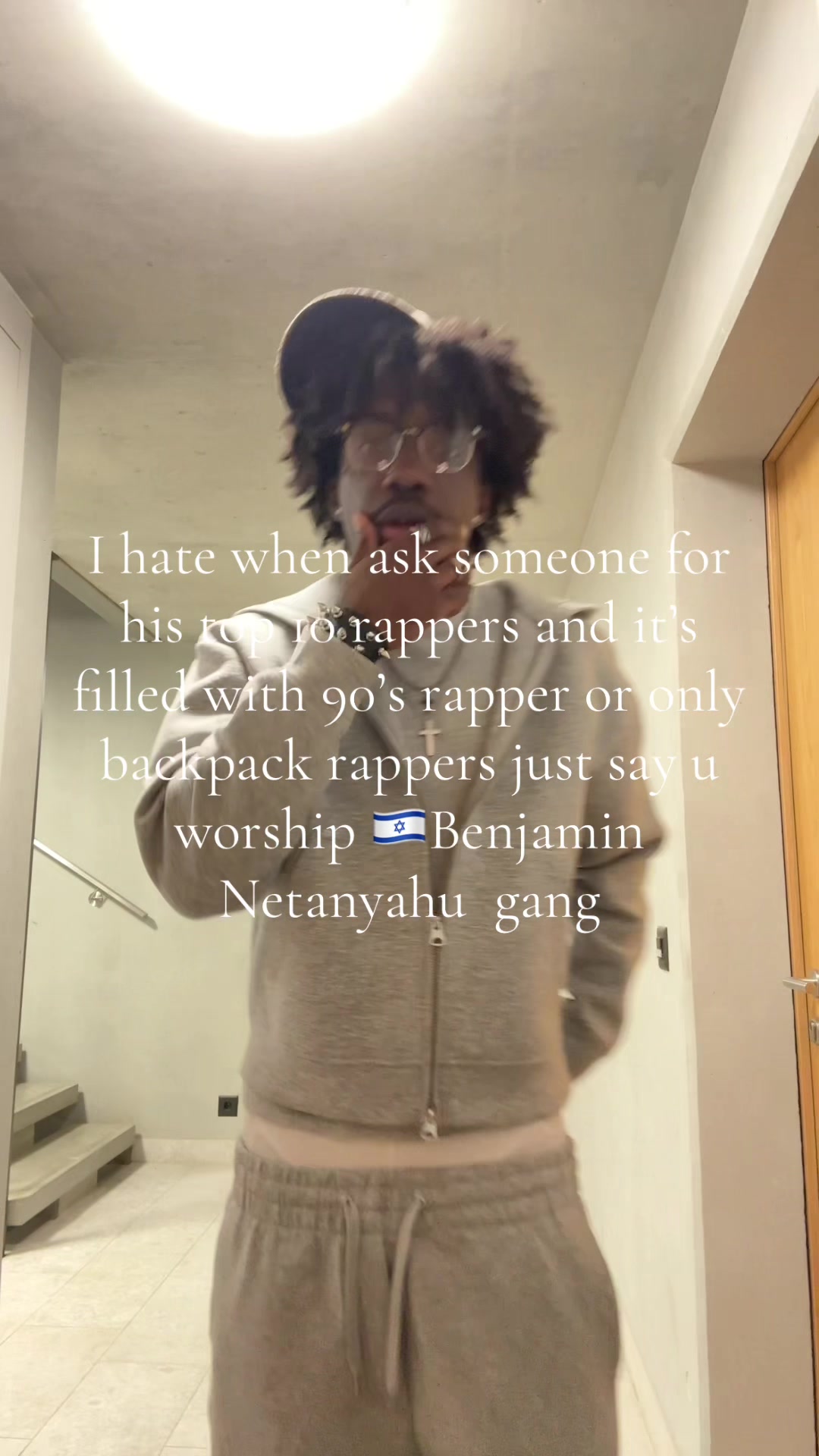 @YvngR4