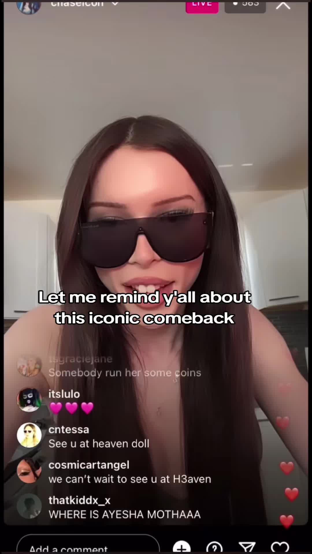 @👸