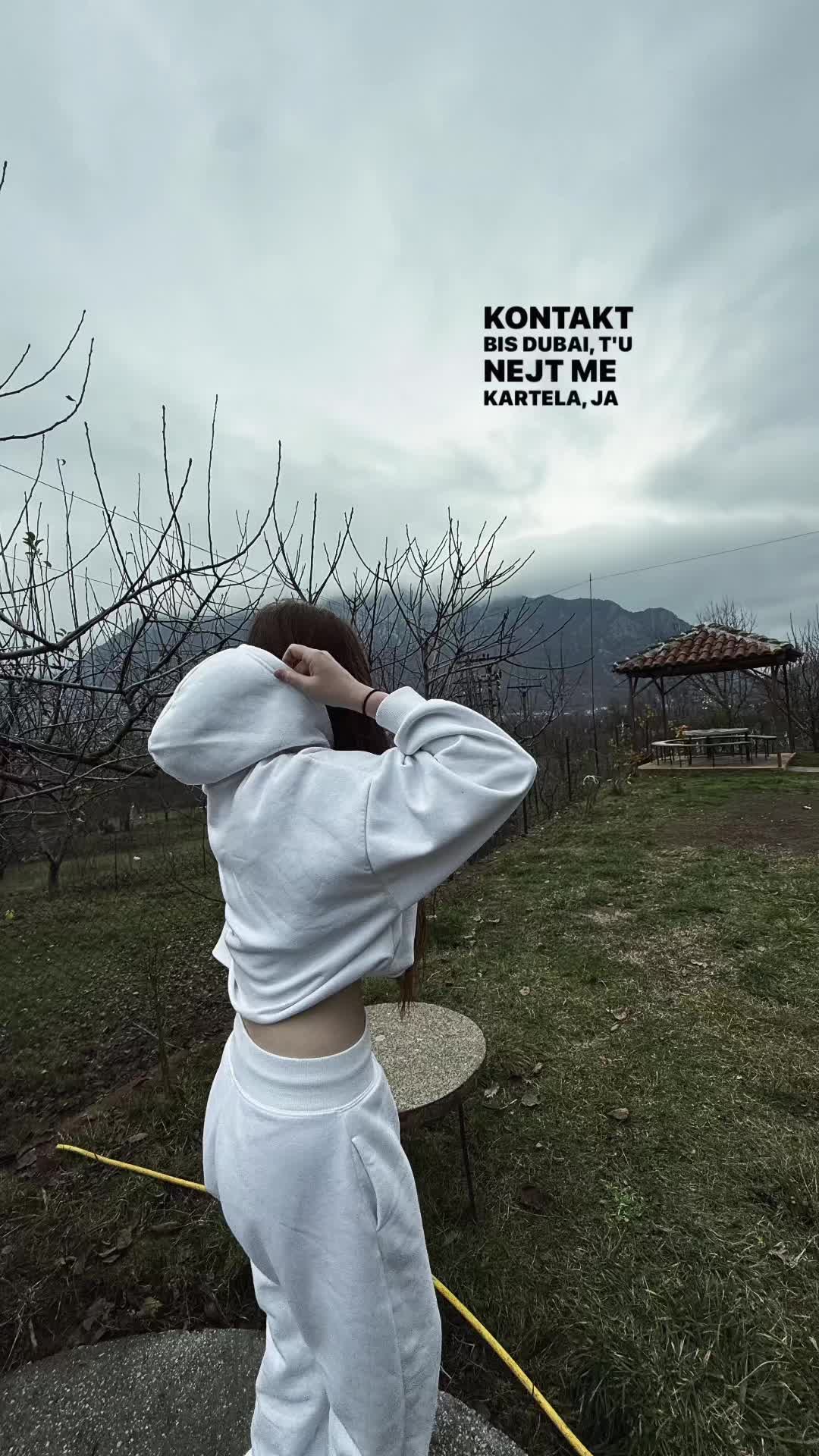 @🐼