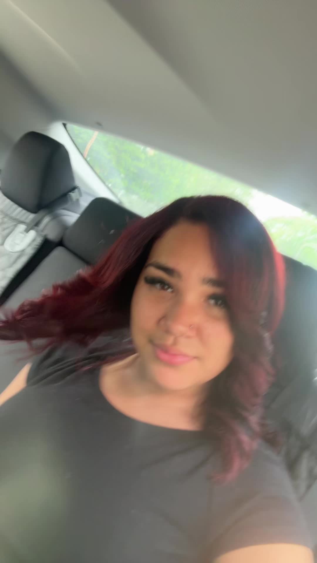 @hoyouisathot