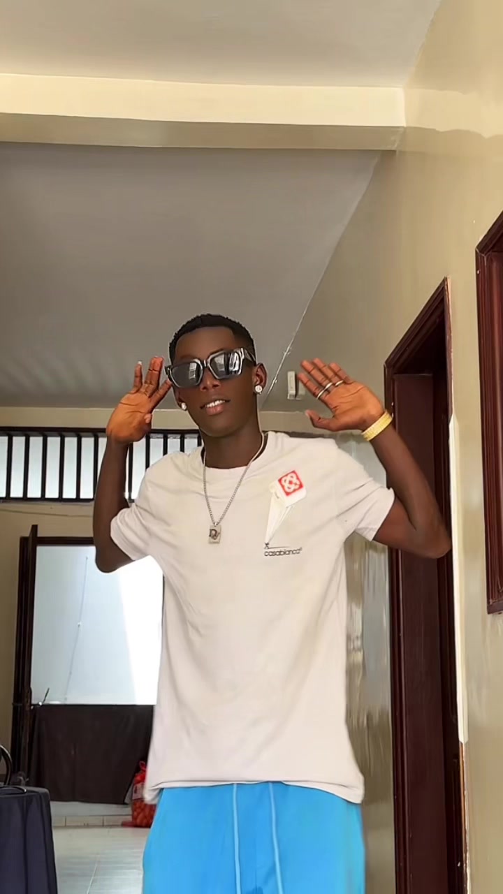 @PRINCE_✪_LØÜFA_🇸🇳!!