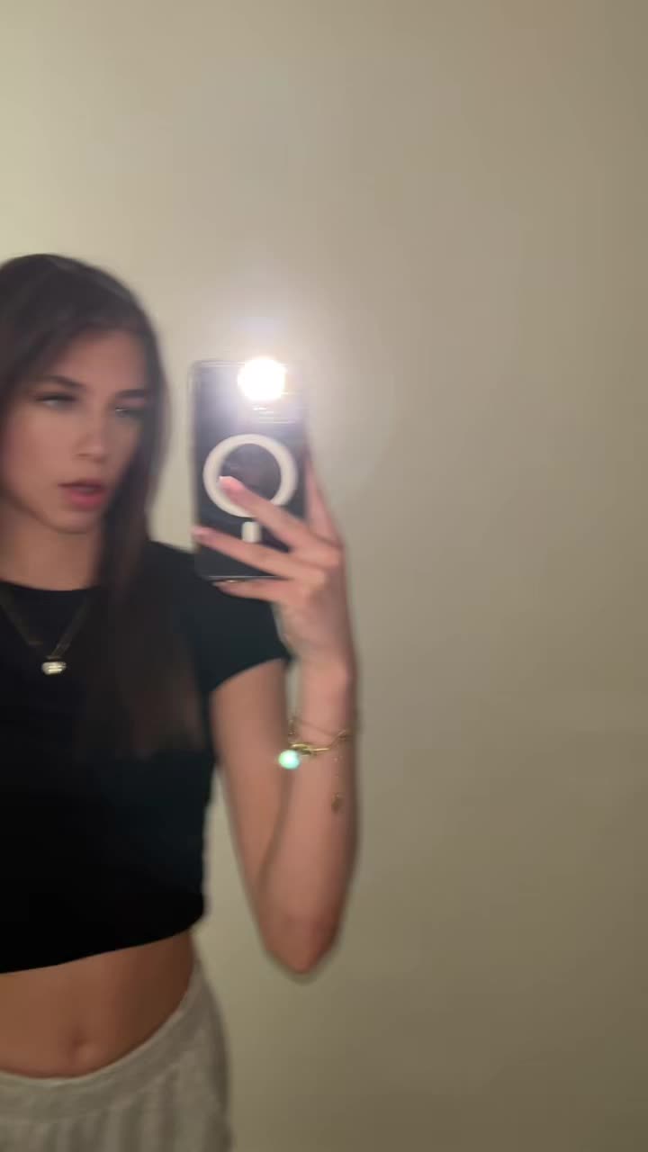 @Lili