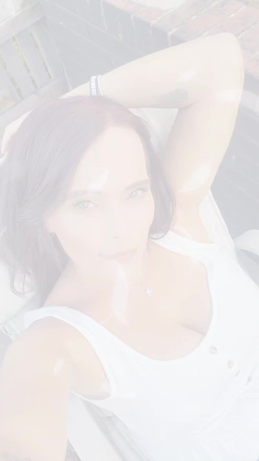 @clarabella81