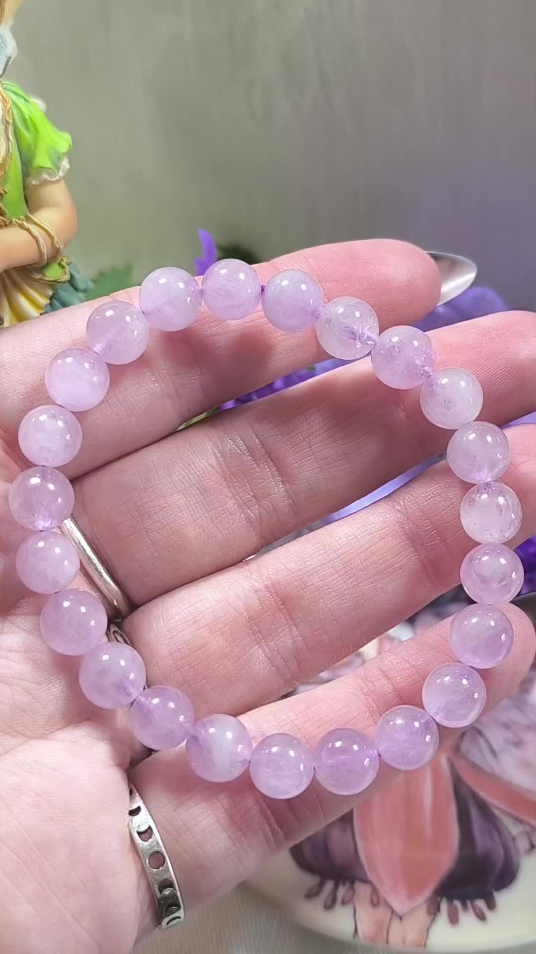 @maymooncrystals