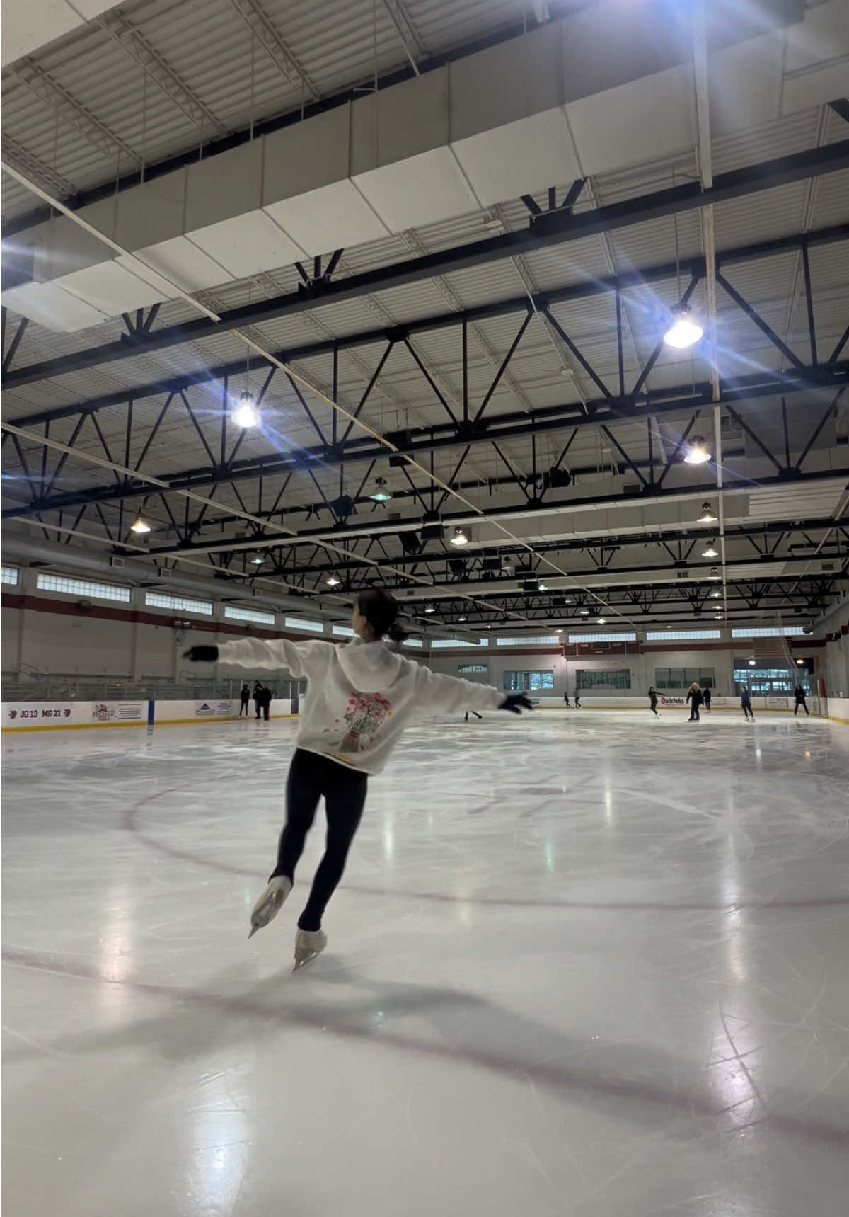@mia🌟⛸️