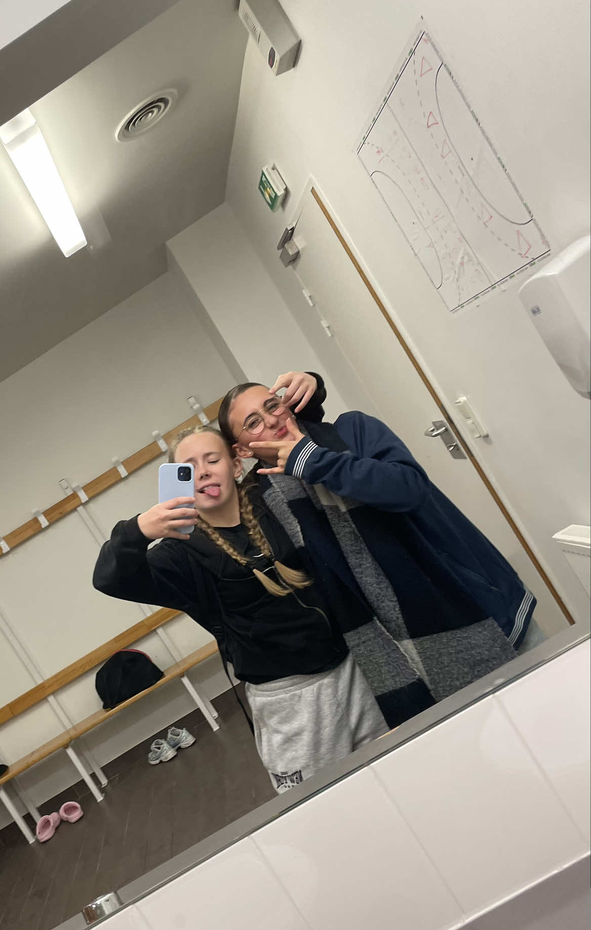 @𝑱.𝒖𝒍𝒊𝒆&rsquo;