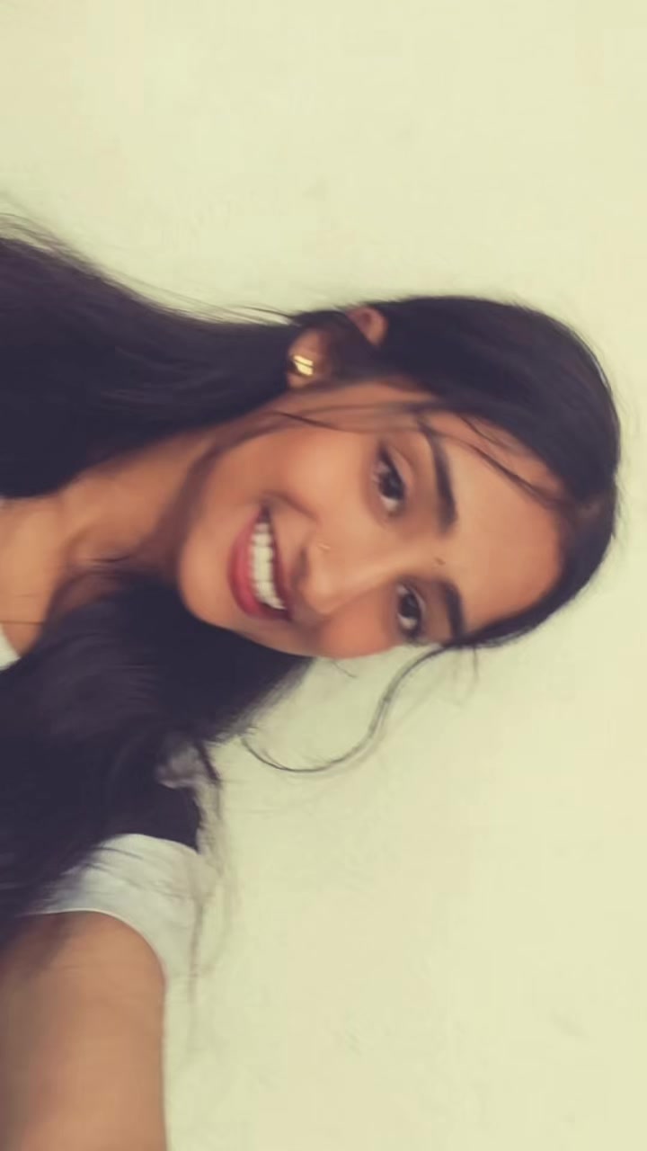 @आयु JHA✨🕊️