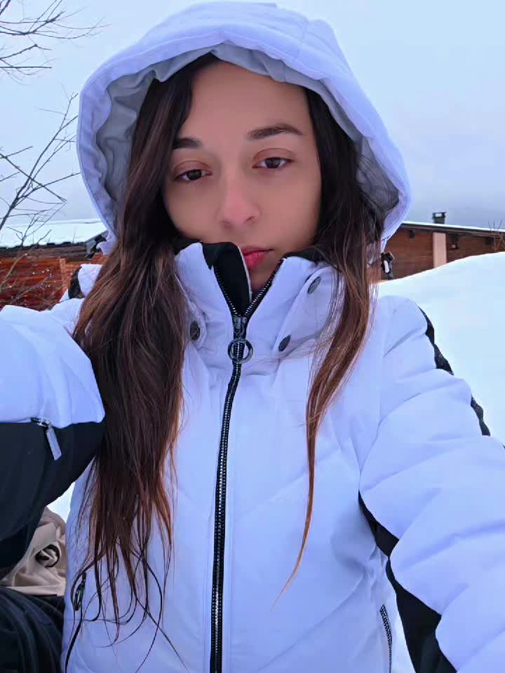@Madame_M