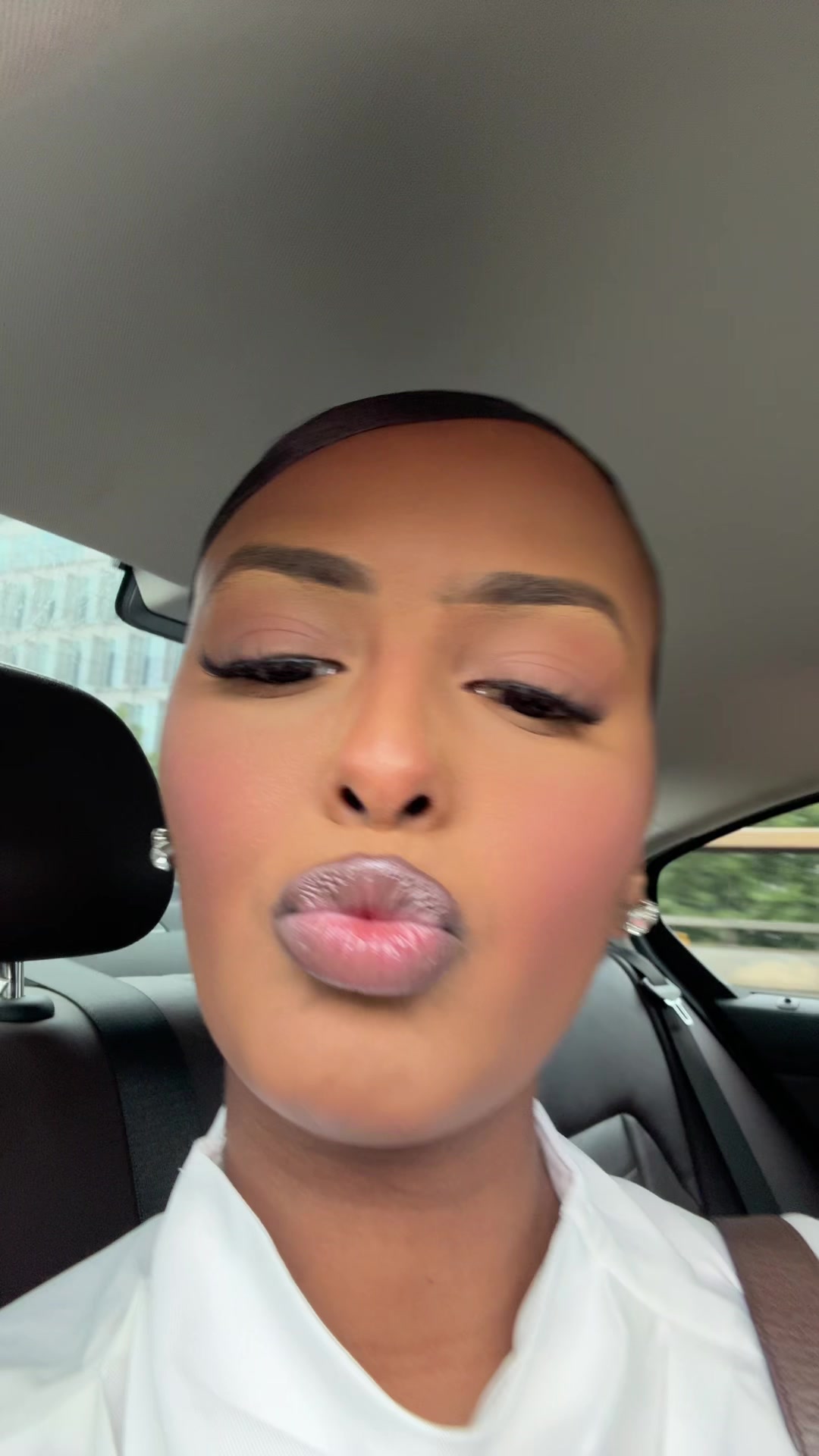 @nadzino