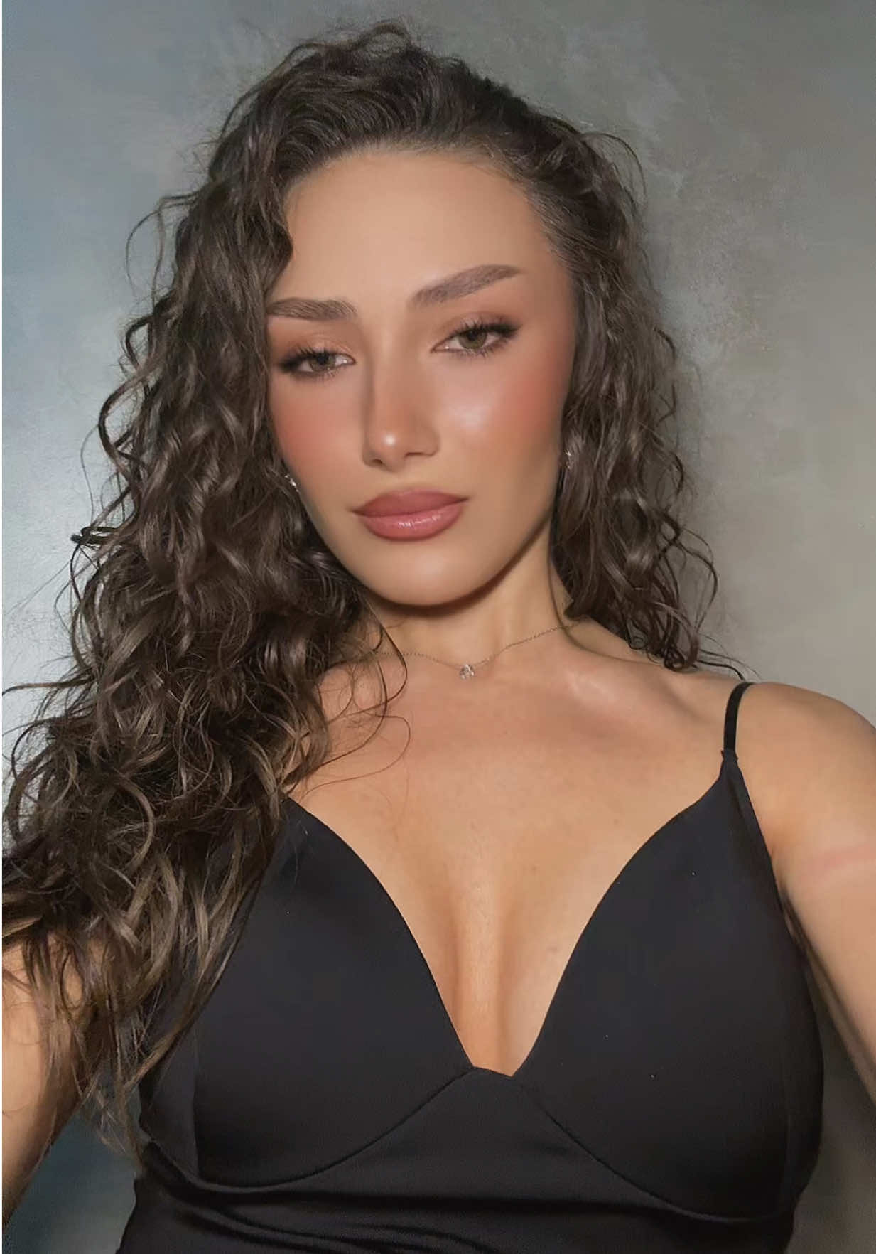 @Anna-Mariya🦋