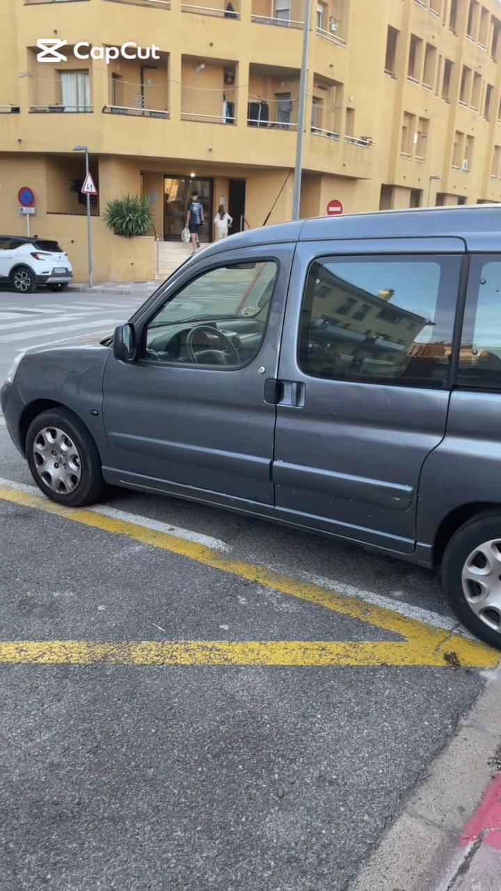 @AUTOKOM