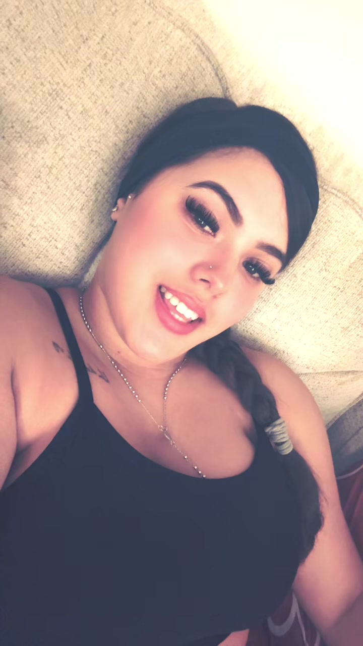 @𝓓𝓪𝓻𝓵𝓲𝓷𝓰_𝓢𝓮𝓵𝓵𝓪✨