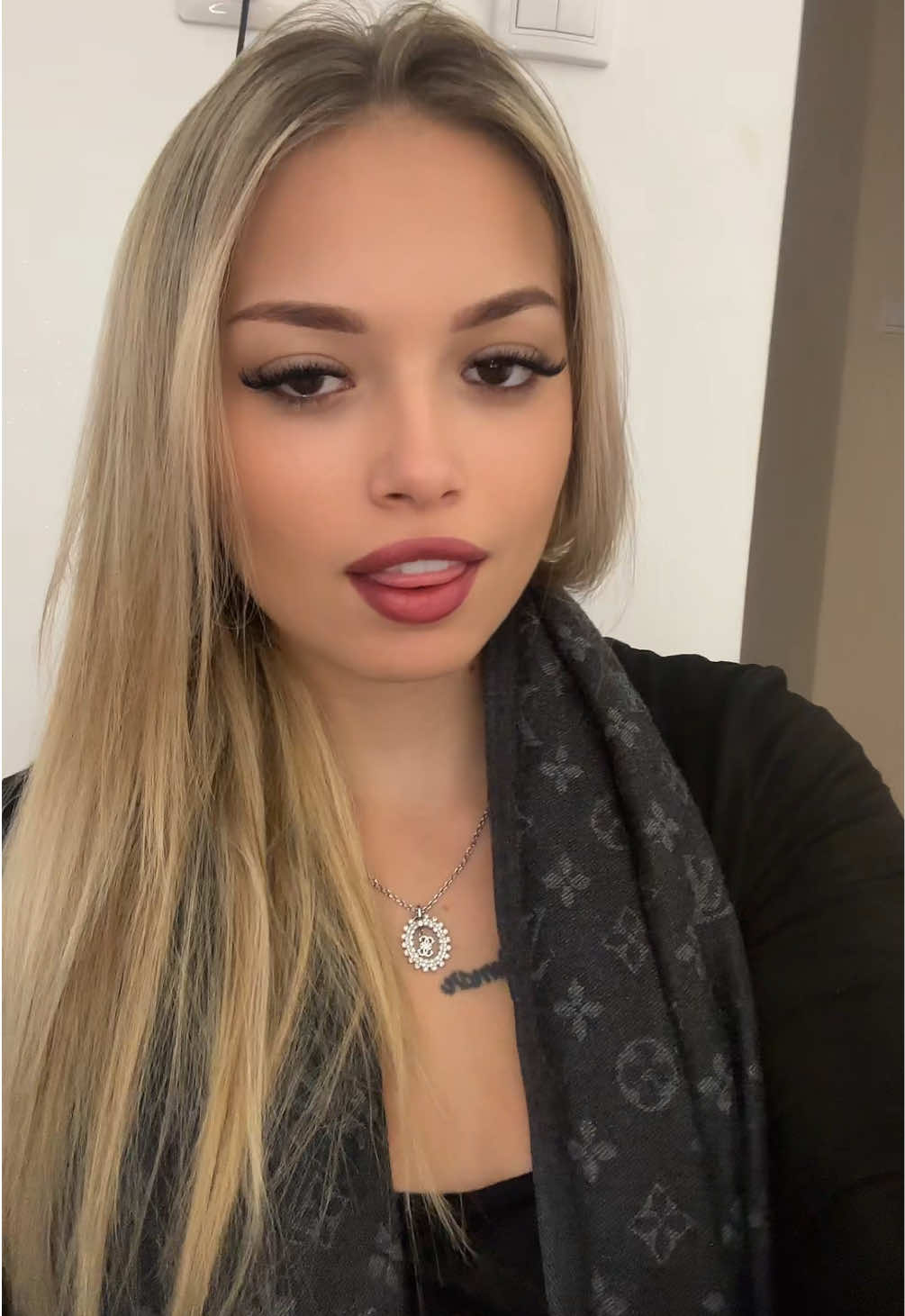 @𝐈𝐛𝐨𝐥𝐲𝐚 🐆