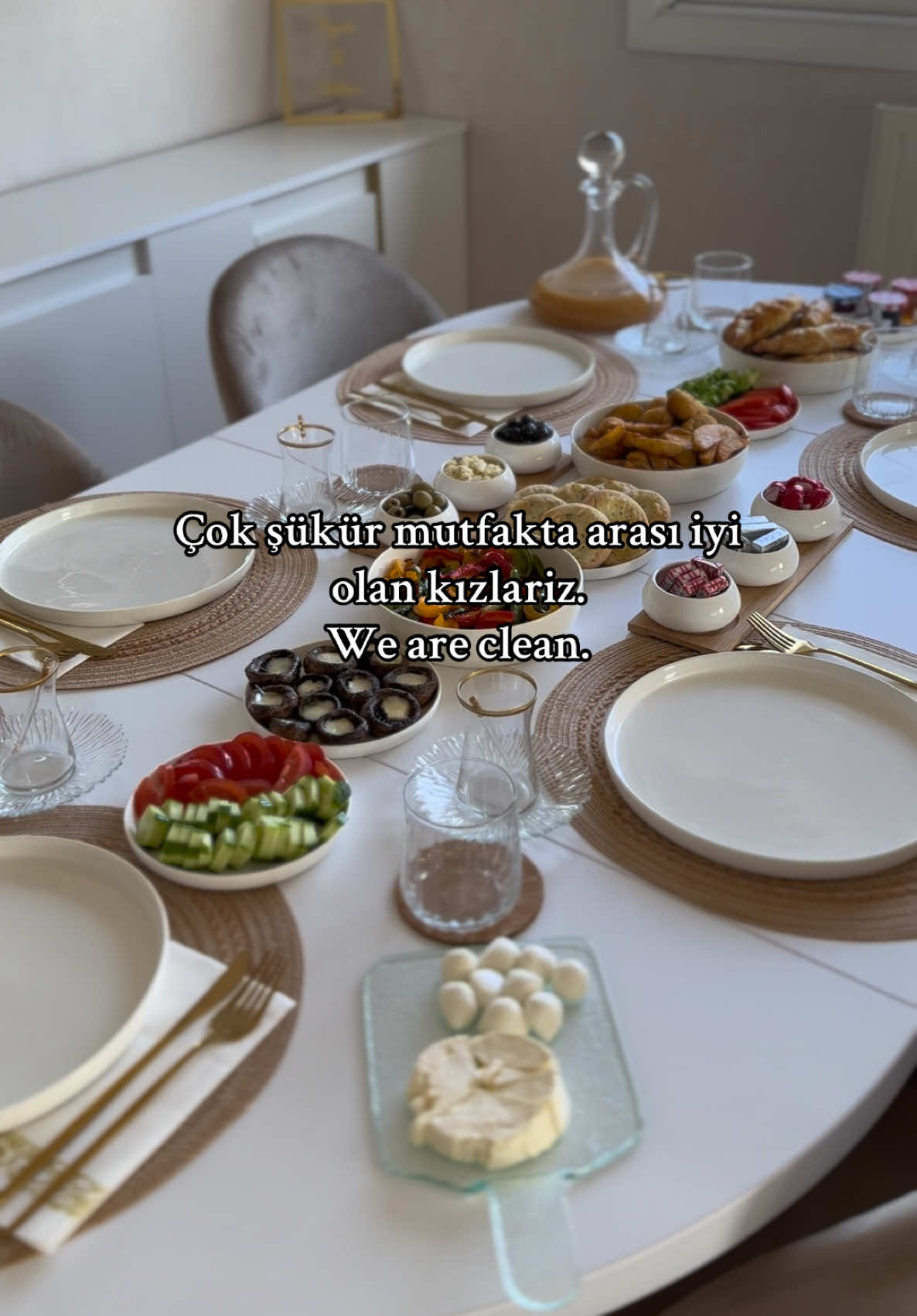 @Ceyda