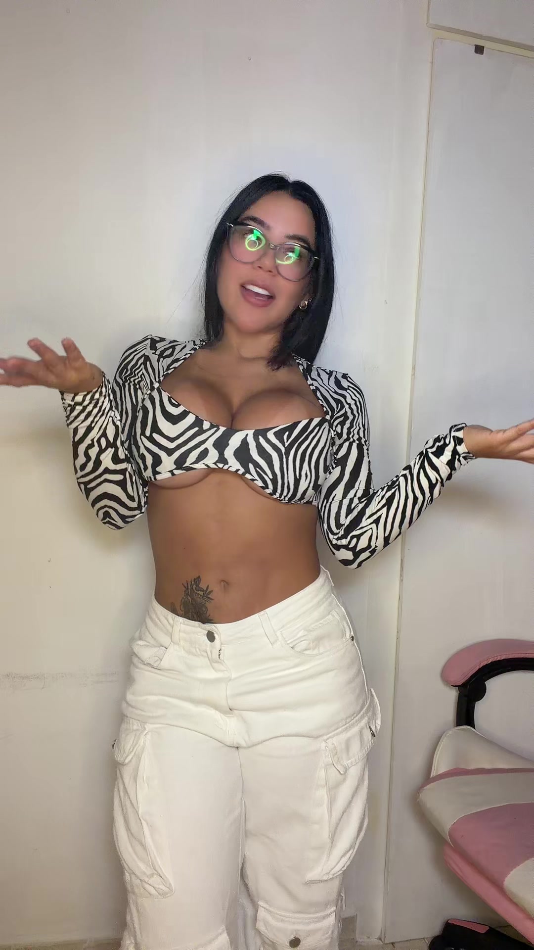 @Evielysoficial2