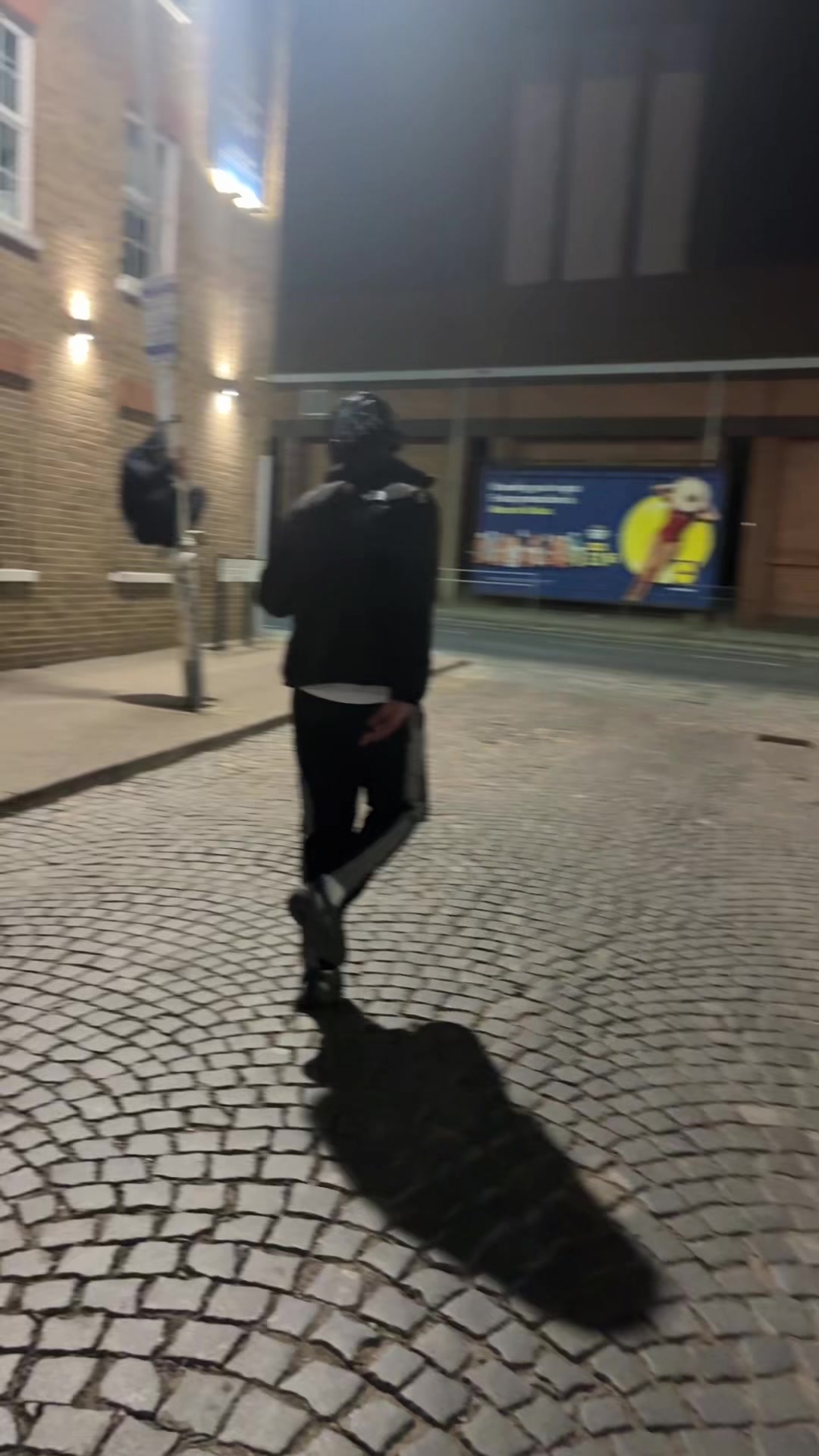 @S H A K