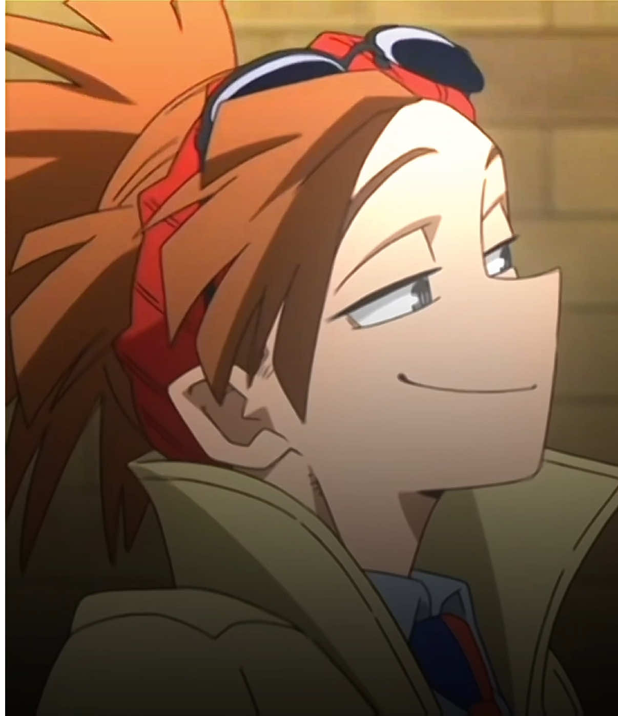 @<33
