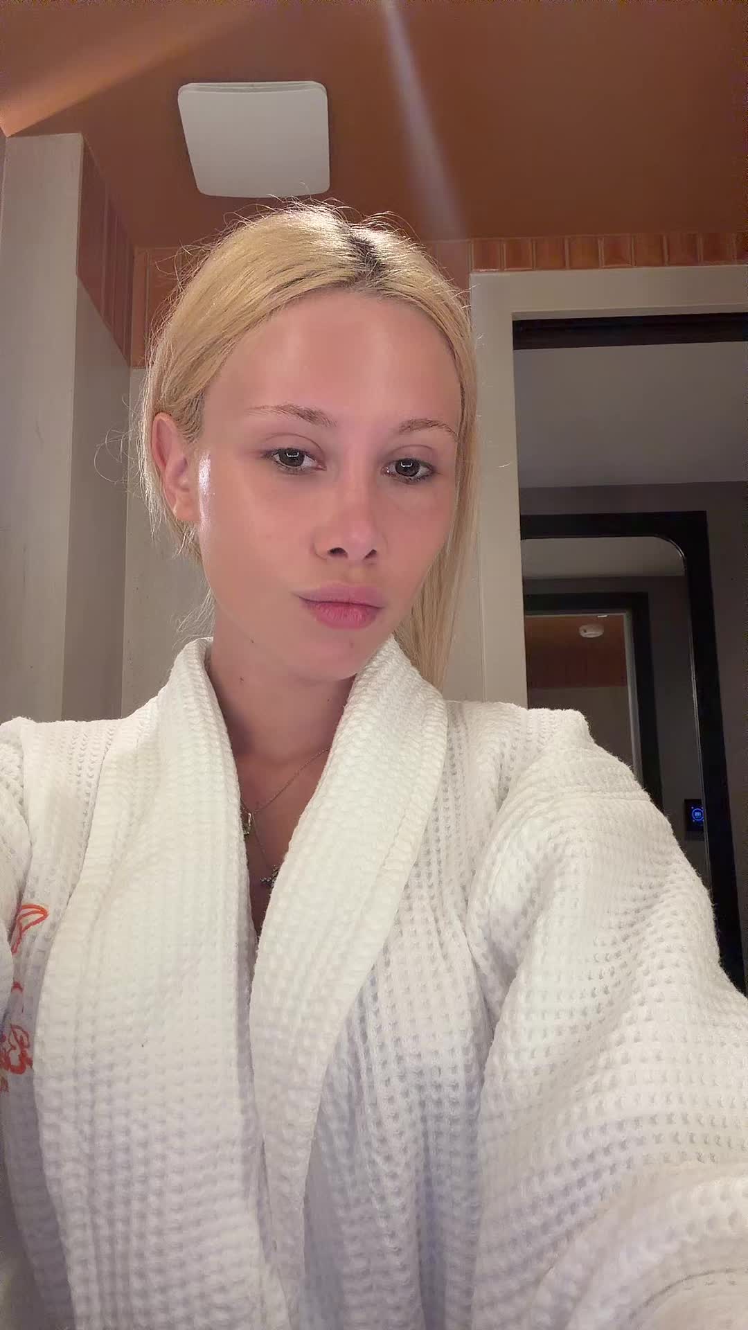 @Isa