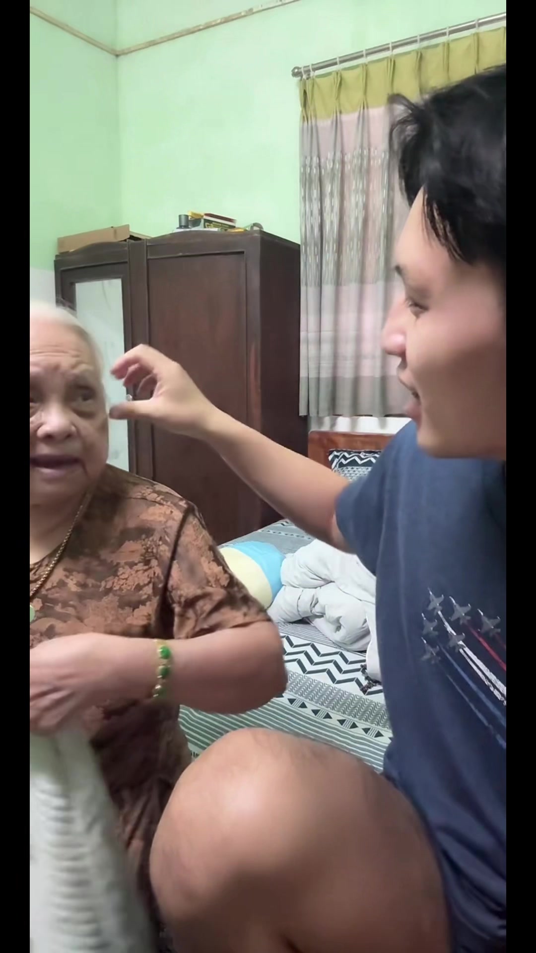 @Nguyễn Hồng Thủy