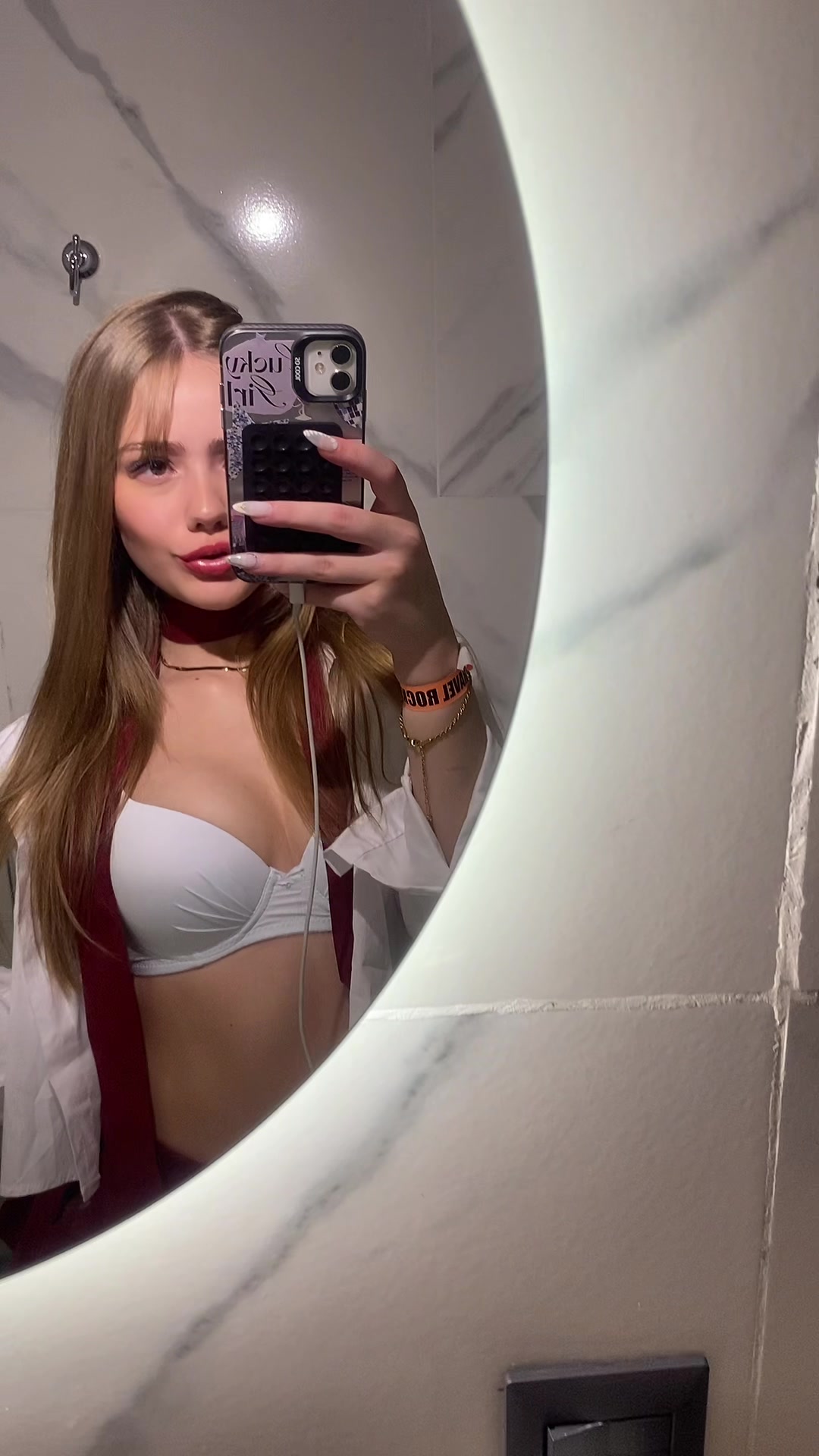 @𝒪. ᥫ᭡