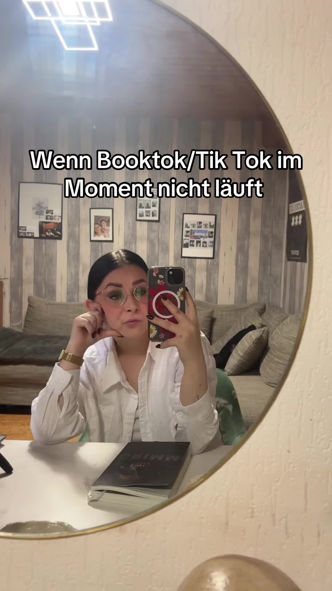 @Nadine/Booktok 📚