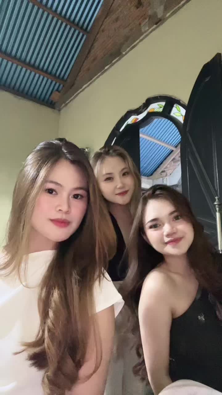 @kellssiaa