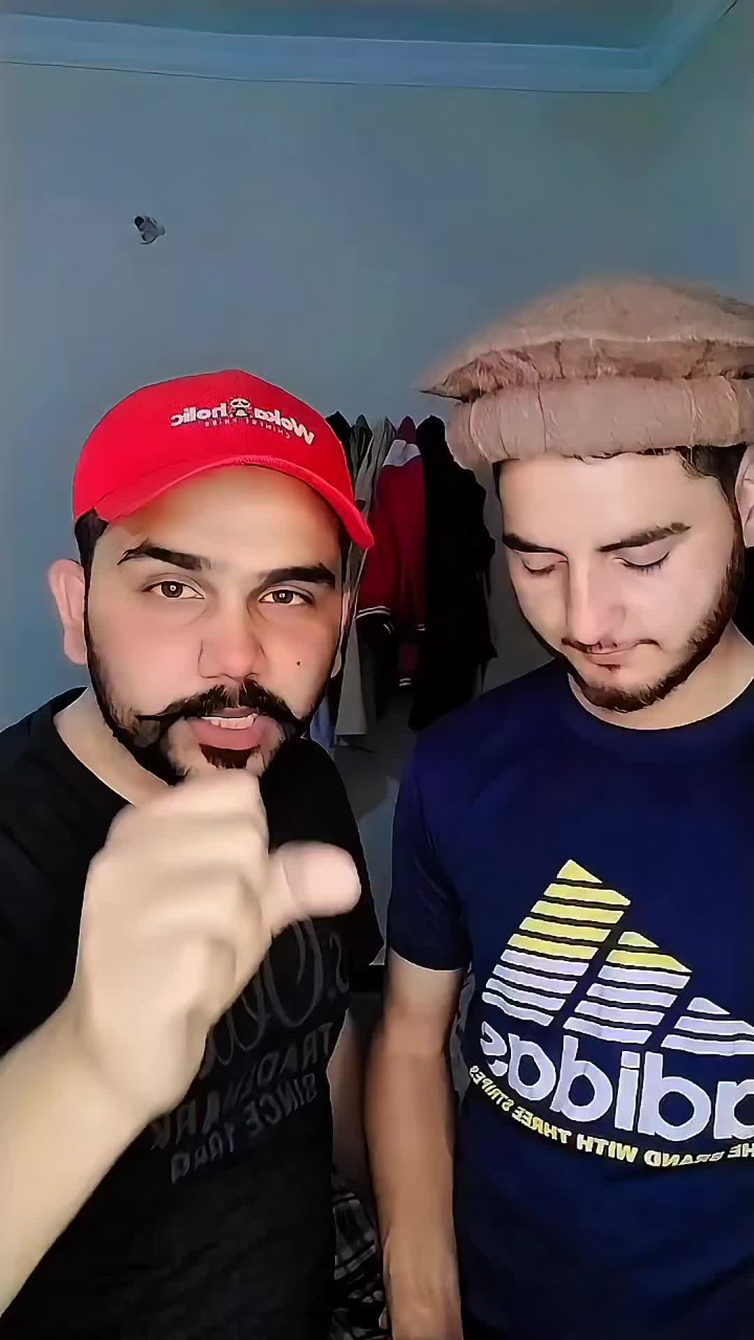 @Fayyaz    D I K✨