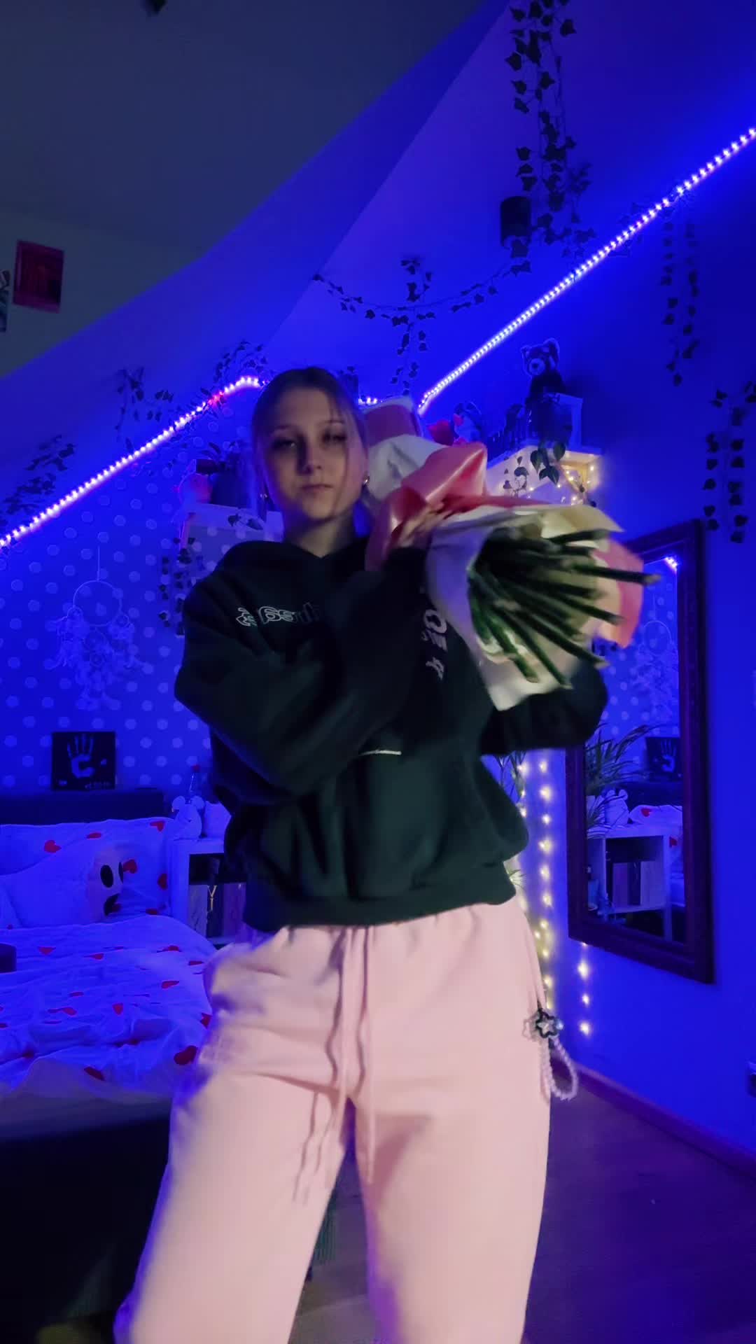@zuzaajesiak